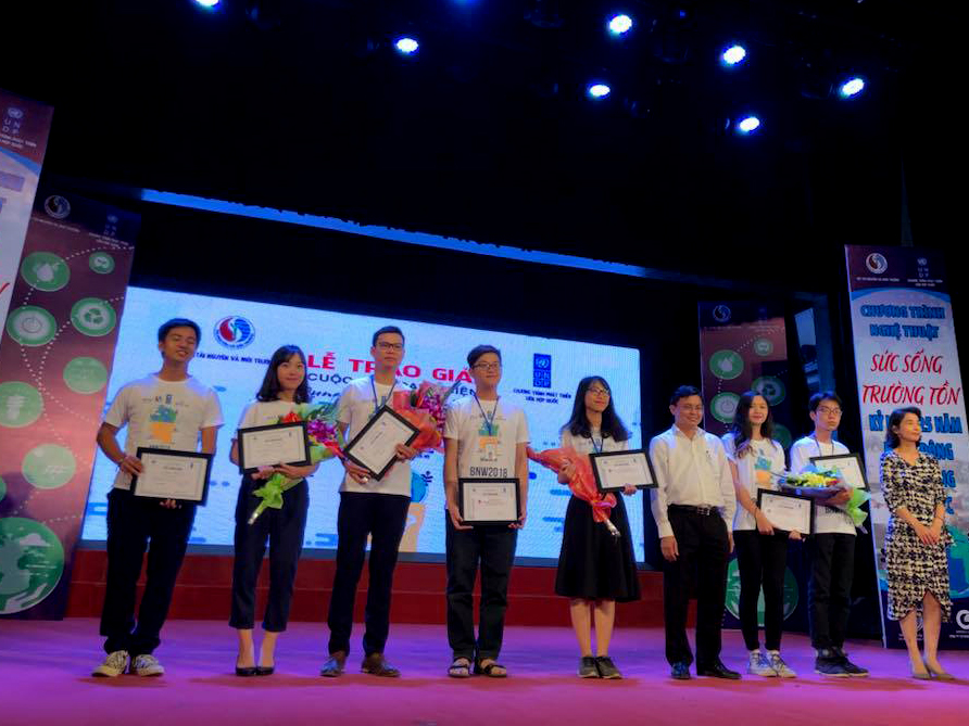 Tin[-]m&ocirc;i[-]trường:[-]Chương[-]tr&igrave;nh[-]Ph&aacute;t[-]triển[-]Li&ecirc;n[-]Hợp[-]Quốc[-]kỷ[-]niệm[-]25[-]năm[-]h&agrave;nh[-]động[-]v&igrave;[-]đa[-]dạng[-]sinh[-]học